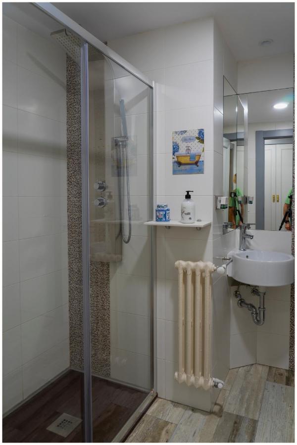 شقة Luengo House ليون المظهر الخارجي الصورة